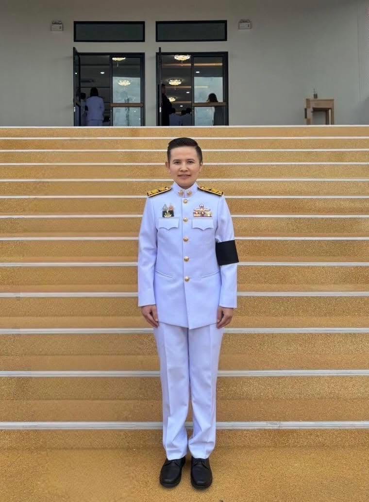 title - ส.ป.ก.อ่างทอง ร่วมพิธีถวายน้ำสรงพระศพ และลงนามถวายความอาลัย เบื้องหน้าพระรูปสมเด็จพระเจ้าลูกเธอ เจ้าฟ้าพัชรกิติยาภา นเรนทิราเทพยวดี กรมหลวงราชสาริณีสิริพัชร มหาวชิรราชธิดา